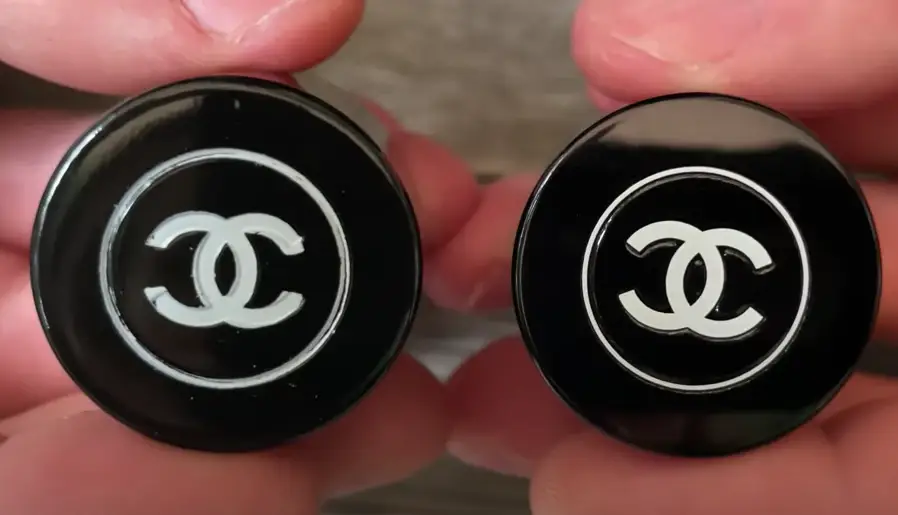 The quality of Chanel Logo on top of Bleu De Chanel cap would be of higher quality vs the fake.